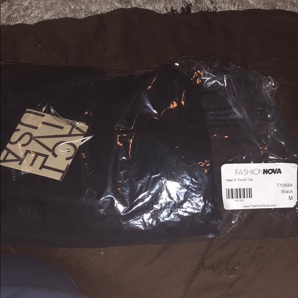 FASHION NOVA - Black Top - Picture 3 of 3